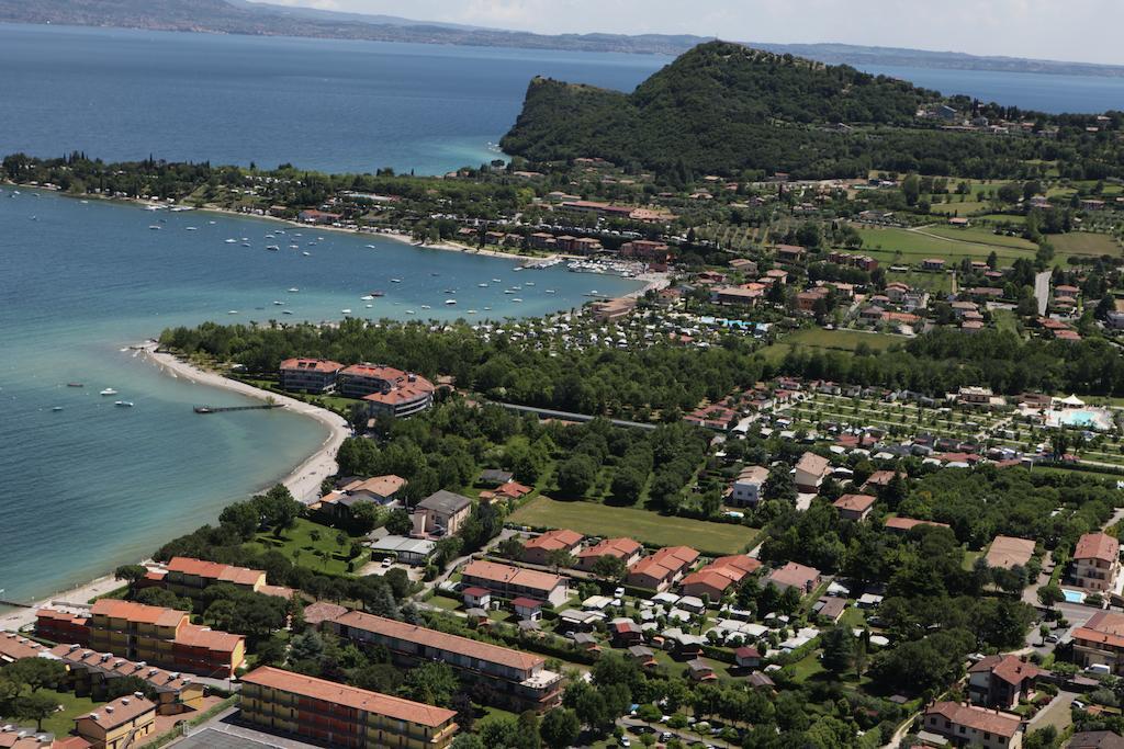 Camping Garden Tourist Manerba del Garda Exterior foto