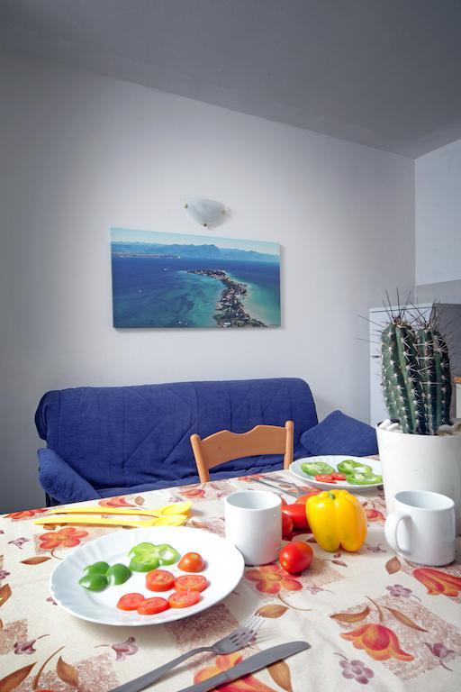 Camping Garden Tourist Manerba del Garda Habitación foto